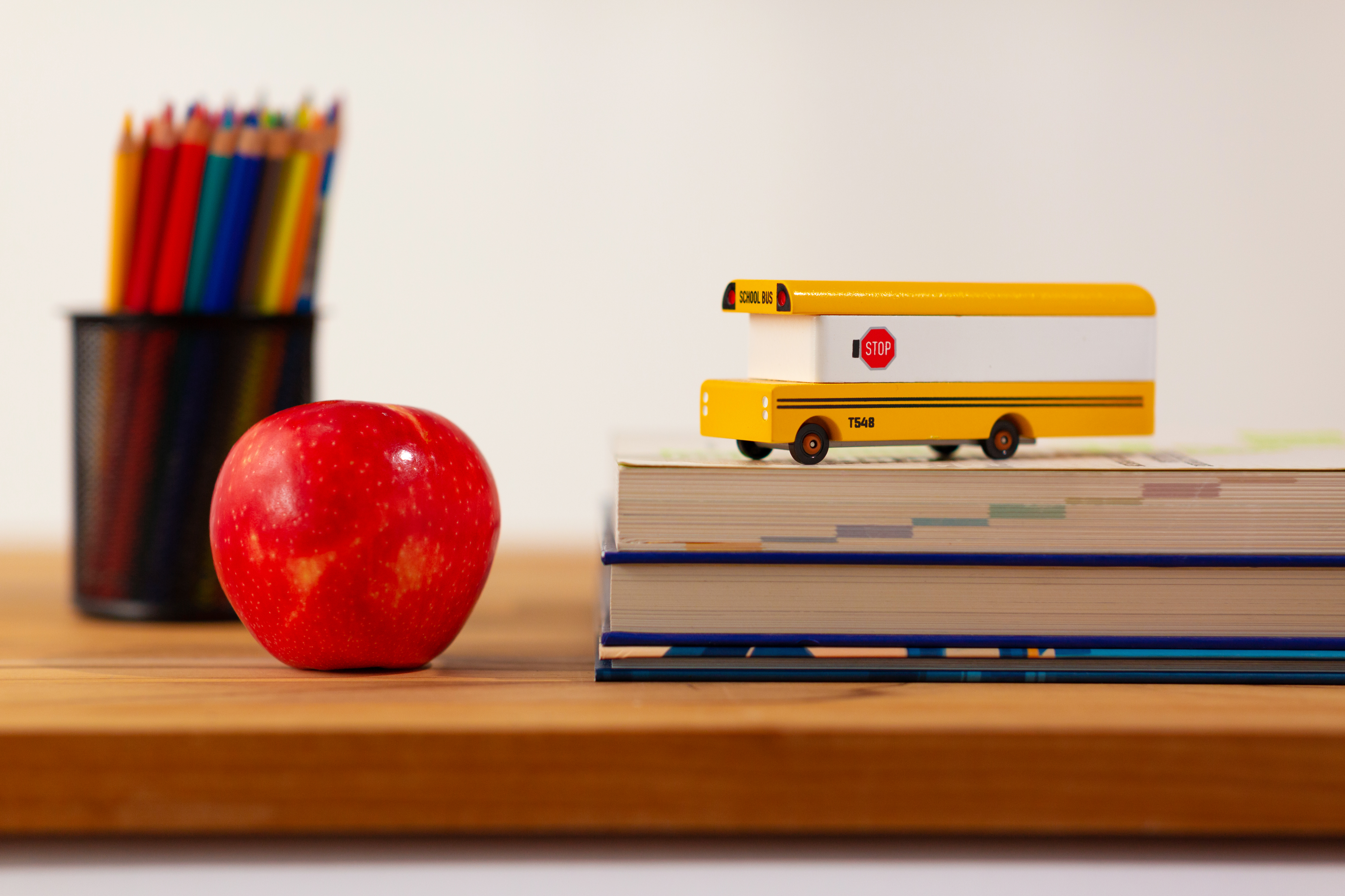 Candycar - Schoolbus Candycar - Schoolbus