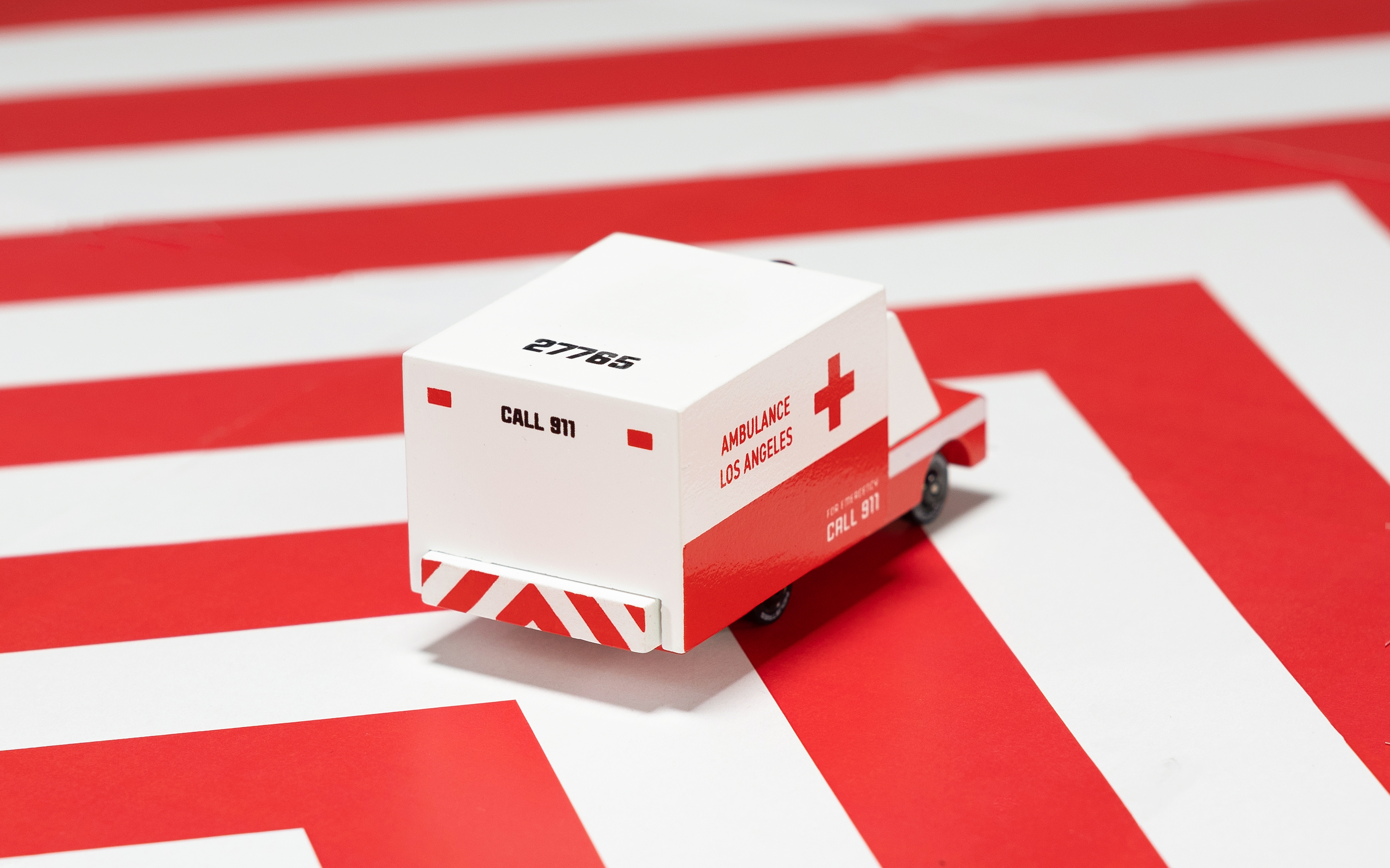 Candycar - Ambulance Van Candycar - Ambulance Van